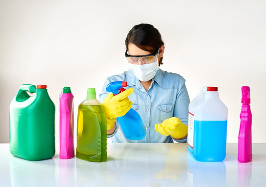 How to Choose Between Natural and Chemical Odor Eliminators?